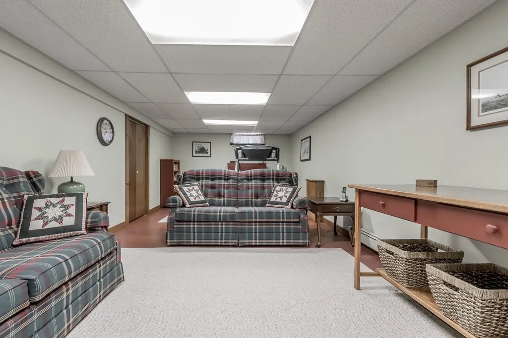 57 Burnell Drive Yarmouth ME 04096