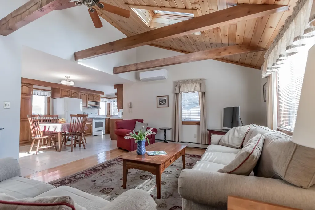 57 Burnell Drive Yarmouth ME 04096