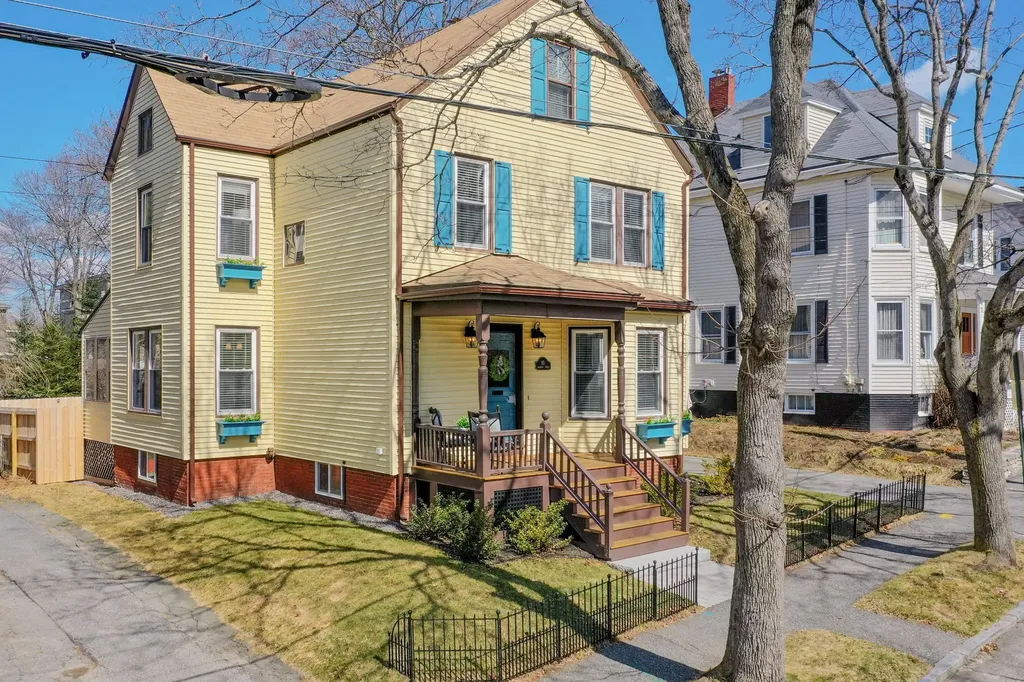 93 Rackleff Street Portland ME 04103