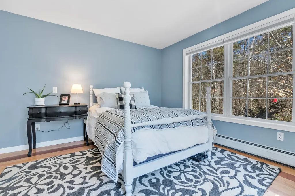 21 Evans Road Barrington NH 03825