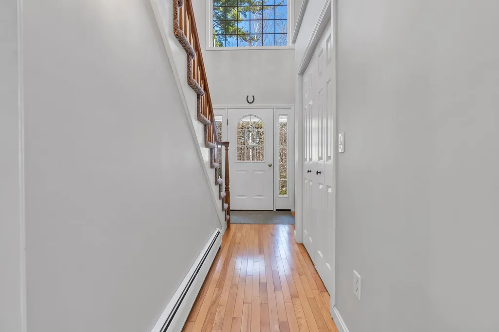 21 Evans Road Barrington NH 03825