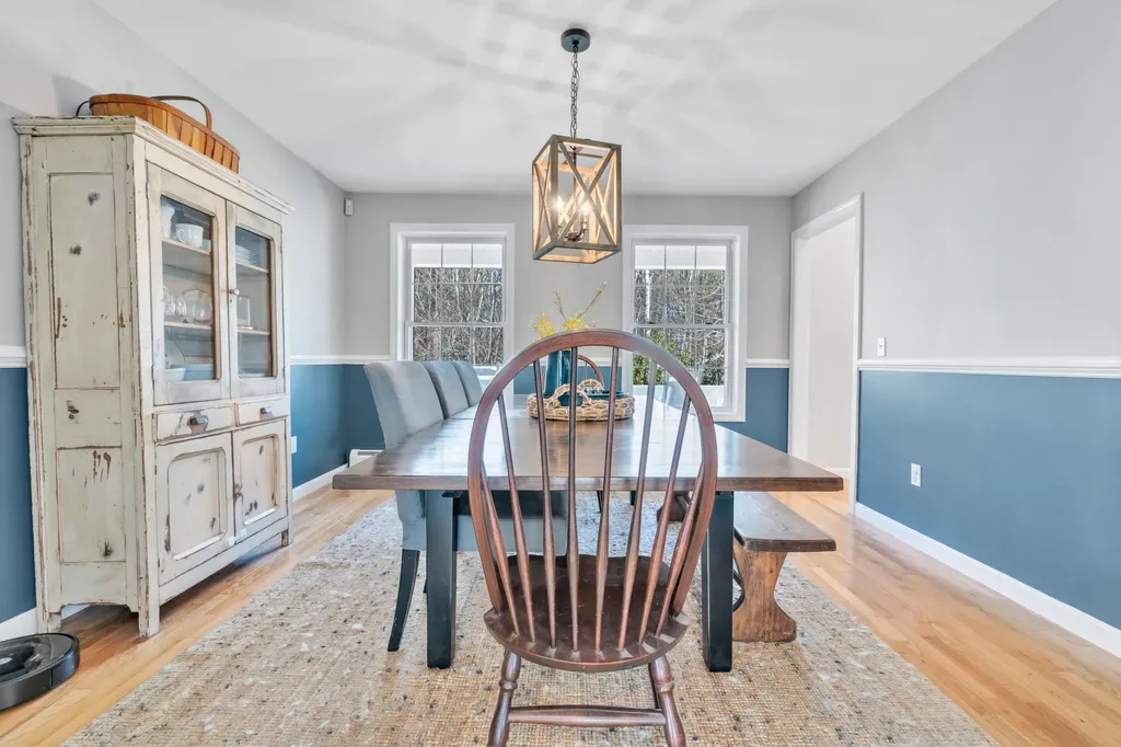 21 Evans Road Barrington NH 03825