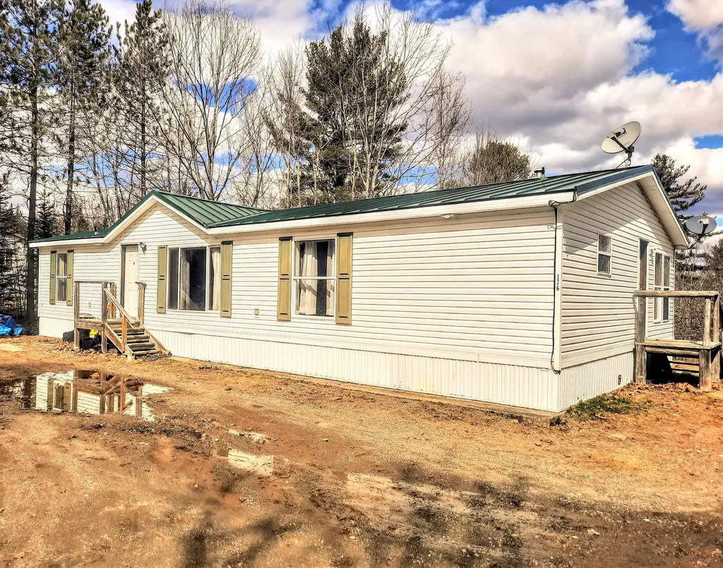 176 Lincolnville Avenue Searsmont ME 04973