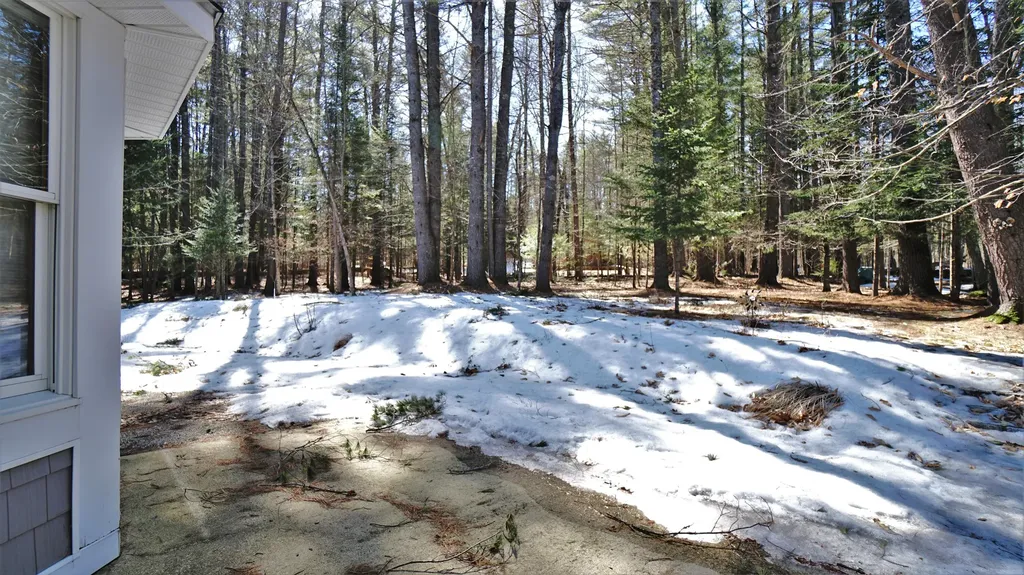 28 Bramble Road Bridgton ME 04009