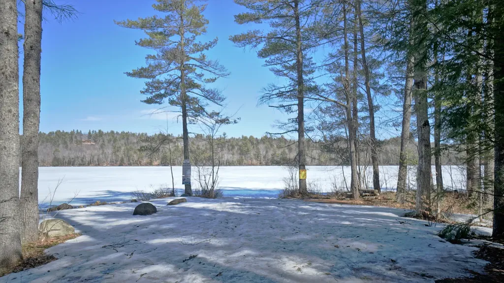 28 Bramble Road Bridgton ME 04009