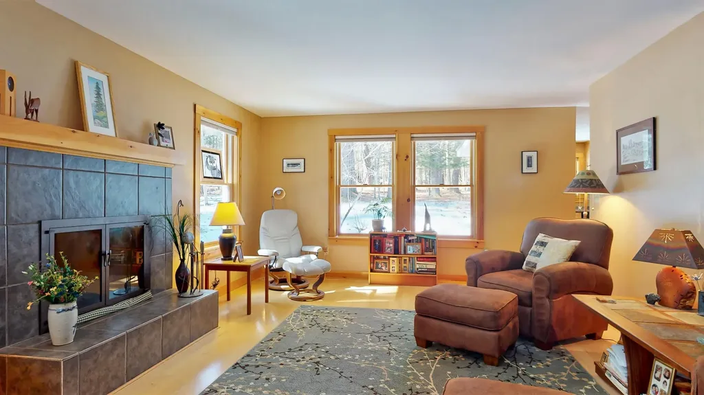 28 Bramble Road Bridgton ME 04009