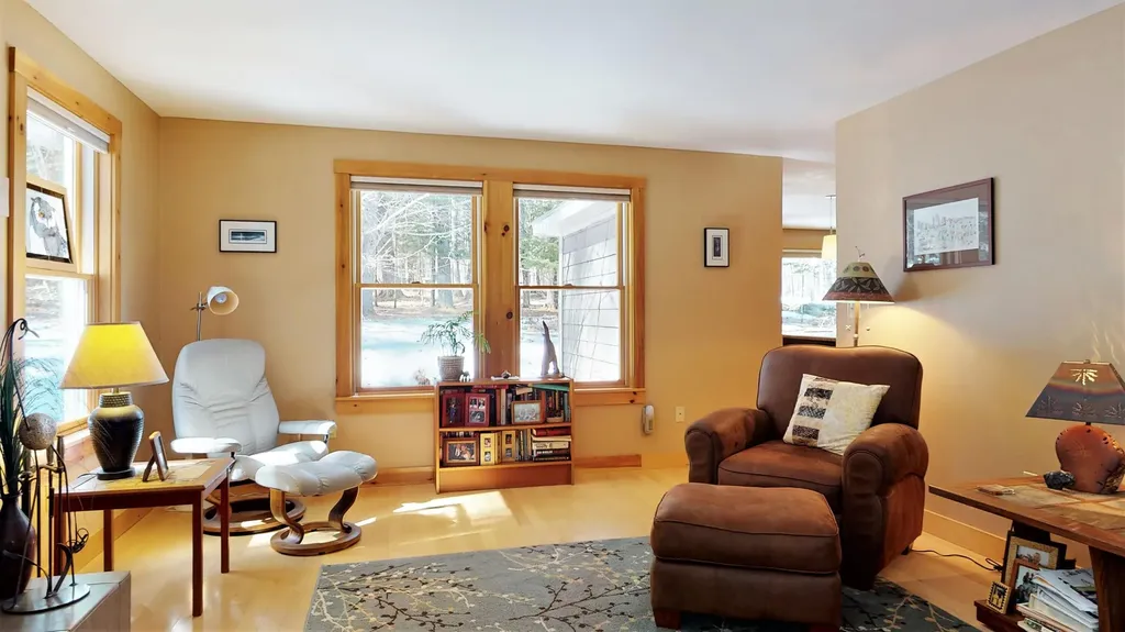 28 Bramble Road Bridgton ME 04009