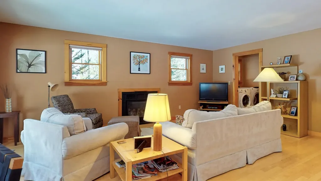 28 Bramble Road Bridgton ME 04009