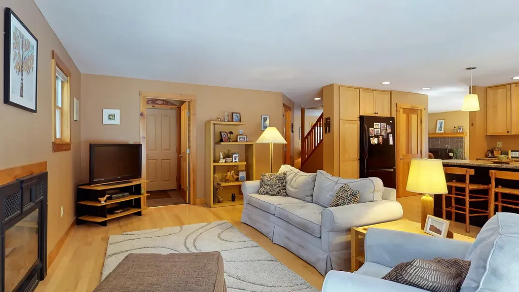 28 Bramble Road Bridgton ME 04009
