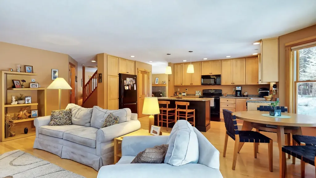 28 Bramble Road Bridgton ME 04009
