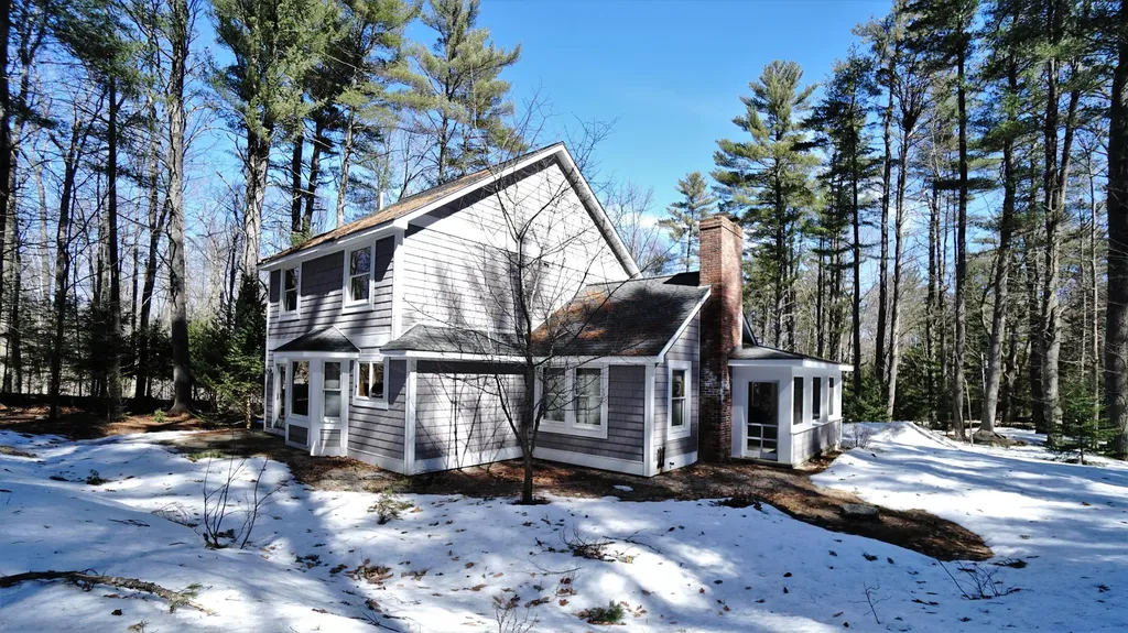 28 Bramble Road Bridgton ME 04009