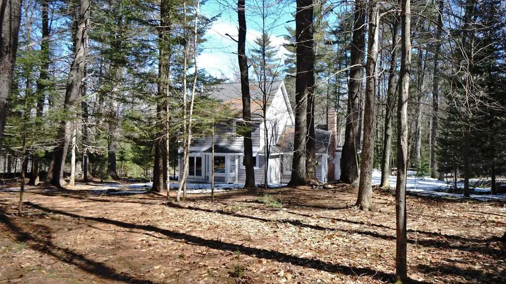 28 Bramble Road Bridgton ME 04009