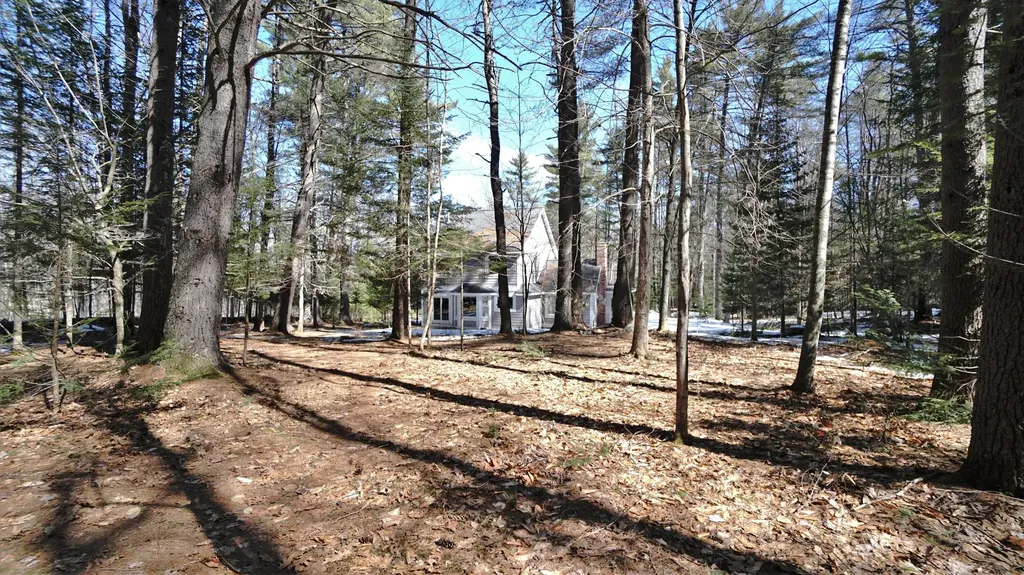 28 Bramble Road Bridgton ME 04009
