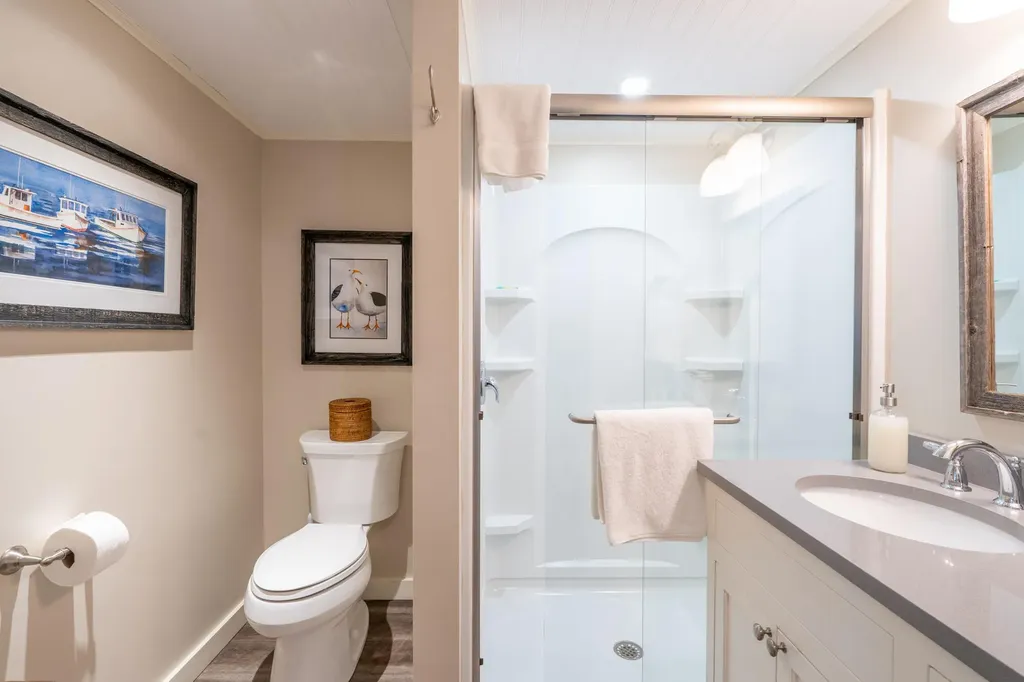 8 Railroad Avenue Kennebunk ME 04043