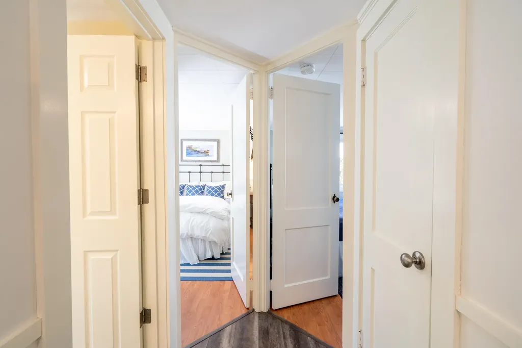 8 Railroad Avenue Kennebunk ME 04043
