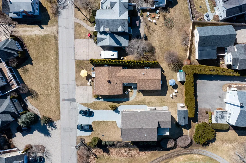 8 Railroad Avenue Kennebunk ME 04043