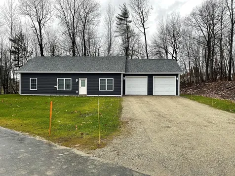 5 Fawn Lane Lewiston ME 04240