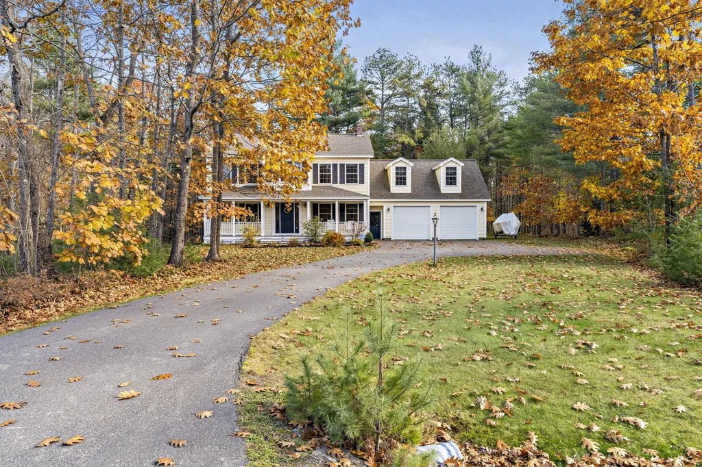 27 Hovey Lane Brunswick ME 04011