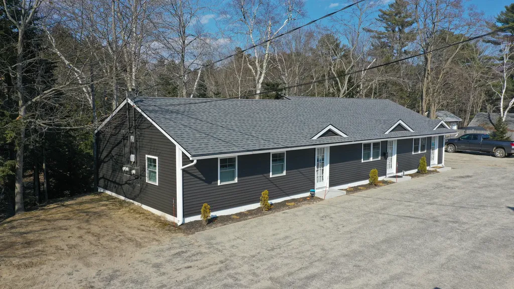 184 Pleasant Street Brunswick ME 04011