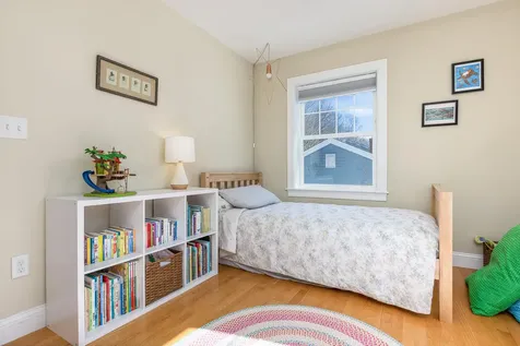 26 Coolidge Avenue South Portland ME 04106