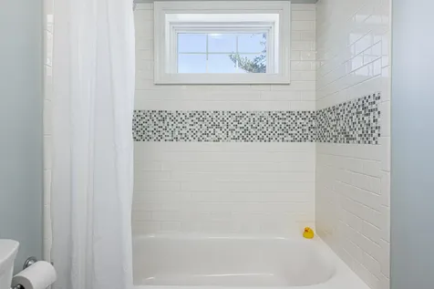 26 Coolidge Avenue South Portland ME 04106