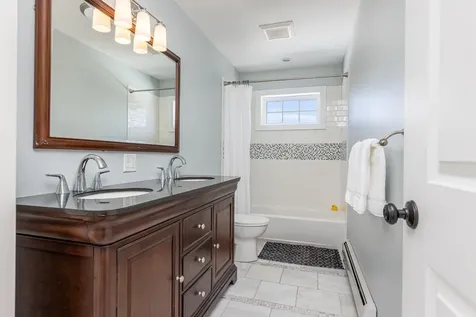 26 Coolidge Avenue South Portland ME 04106