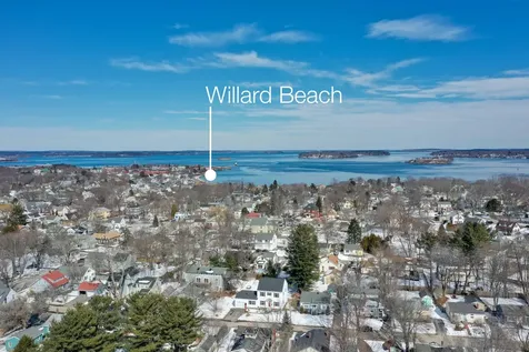26 Coolidge Avenue South Portland ME 04106
