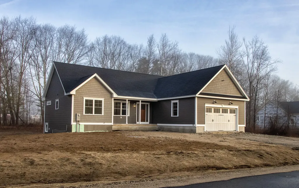 2 Drala Drive Kennebunk ME 04043