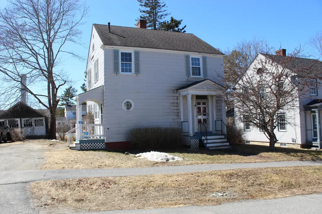 4 Silver Street Bucksport ME 04416