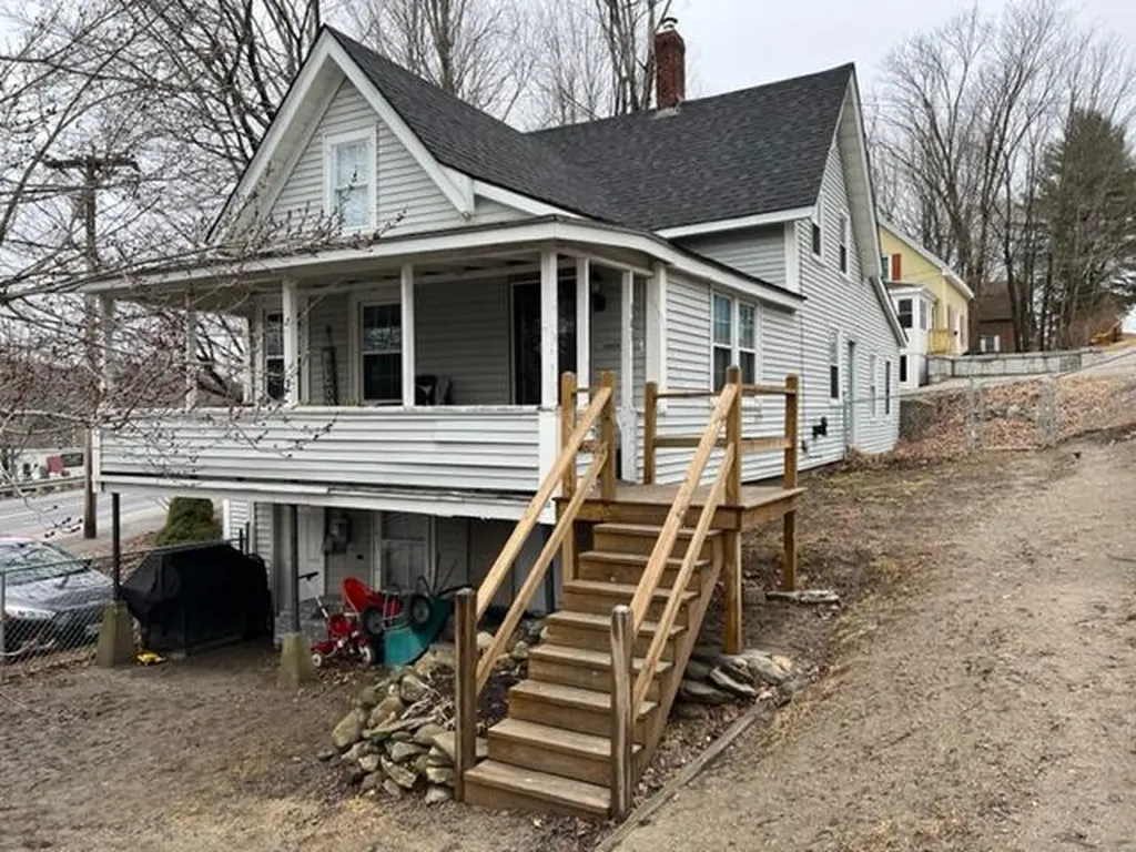 143 Washington Avenue Gardiner ME 04345