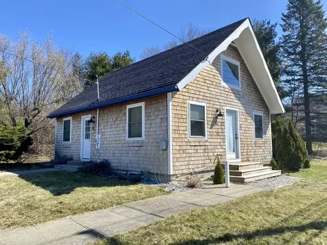 26 Searsport Avenue Belfast ME 04915