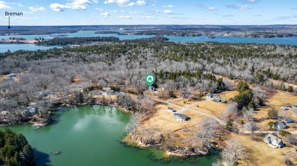 1143 Back Cove Road Waldoboro ME 04572