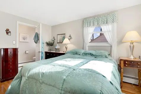 13 Spruce Lane Gorham ME 04038