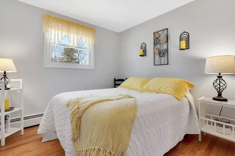 13 Spruce Lane Gorham ME 04038