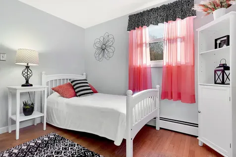 13 Spruce Lane Gorham ME 04038