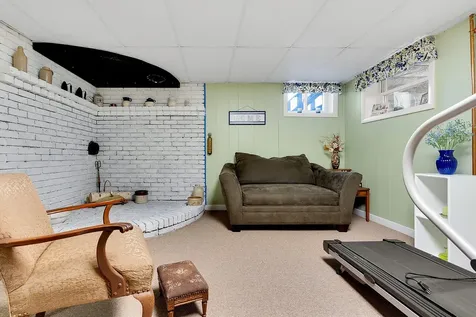13 Spruce Lane Gorham ME 04038