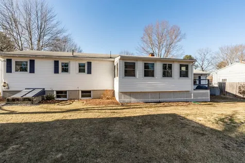 13 Spruce Lane Gorham ME 04038