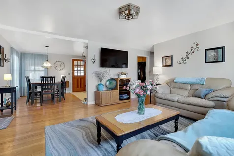 13 Spruce Lane Gorham ME 04038