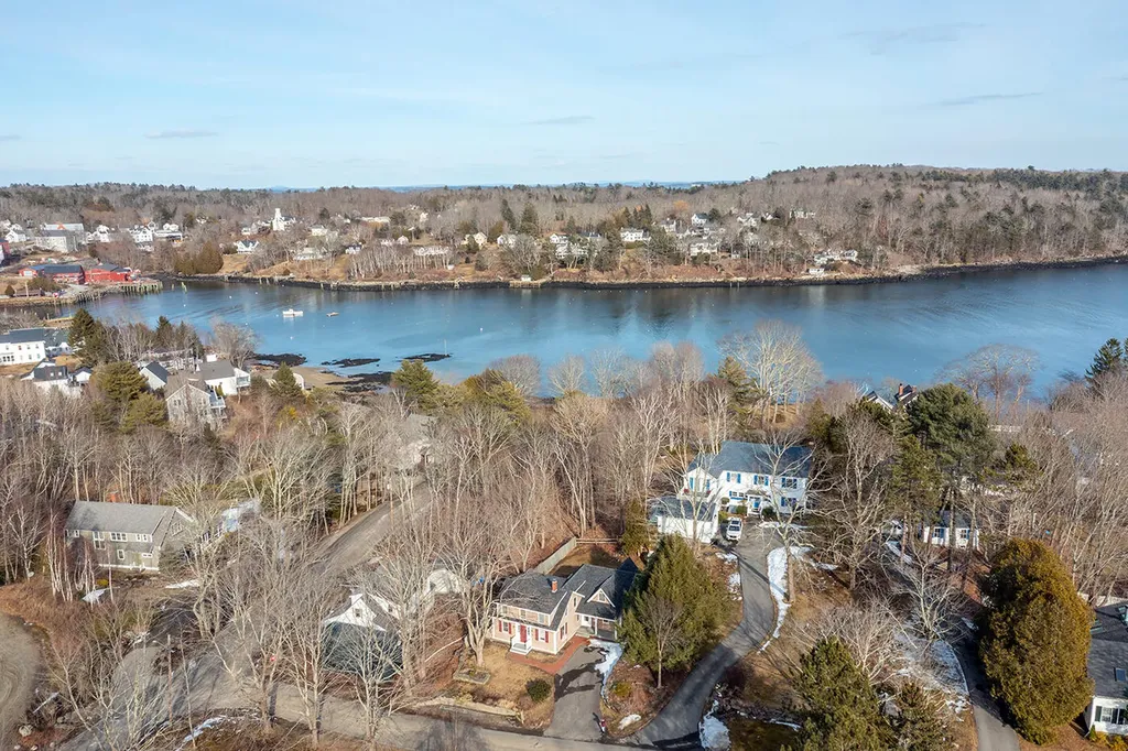 43 Spruce Street Rockport ME 04856