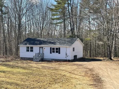 106 Hunts Meadow Road Pittston ME 04345
