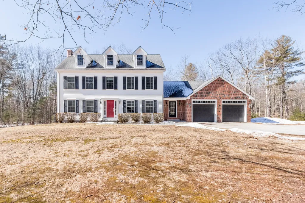 20 Babbidge Road Falmouth ME 04105