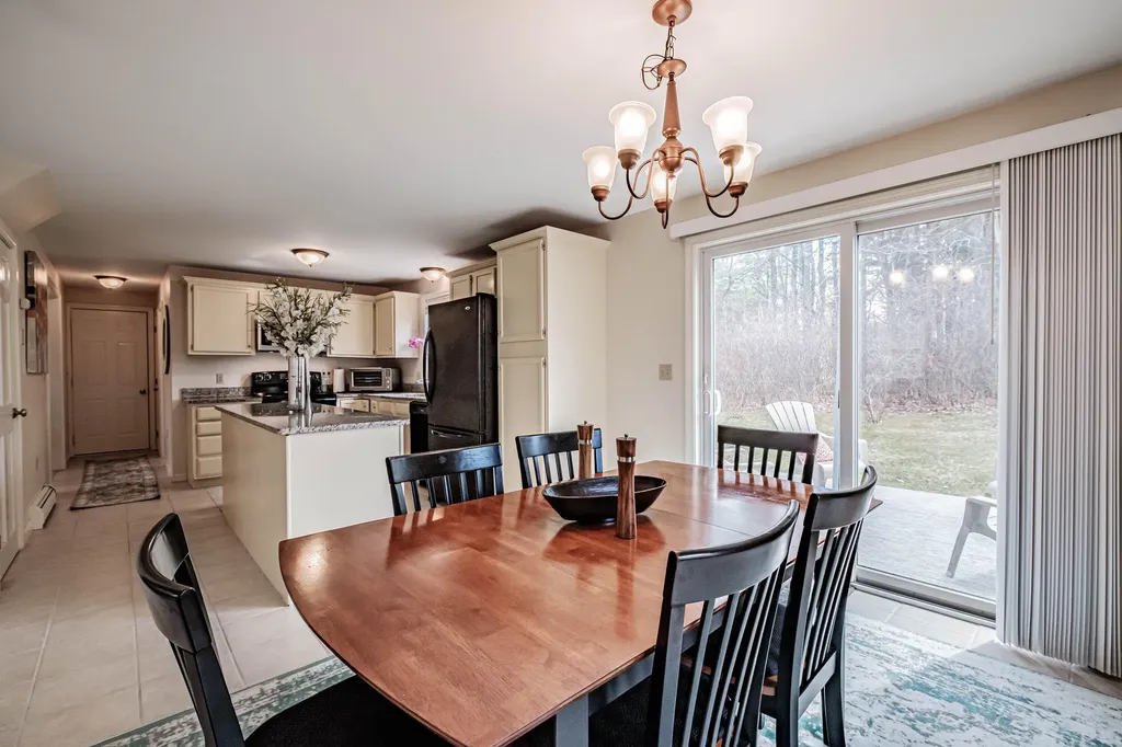 19 Crestwood Drive Westbrook ME 04092