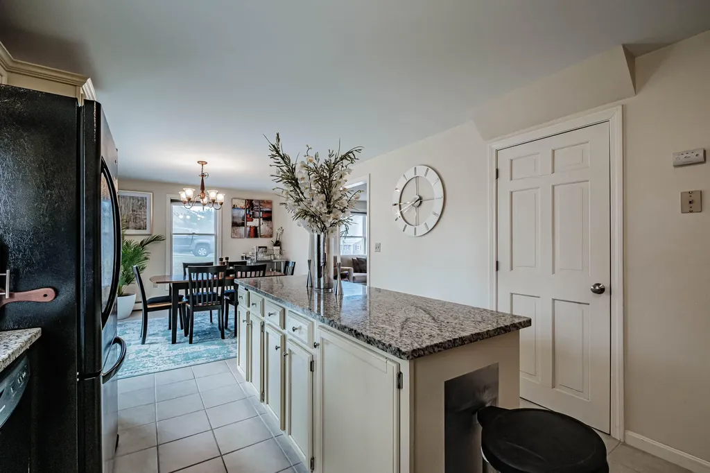 19 Crestwood Drive Westbrook ME 04092