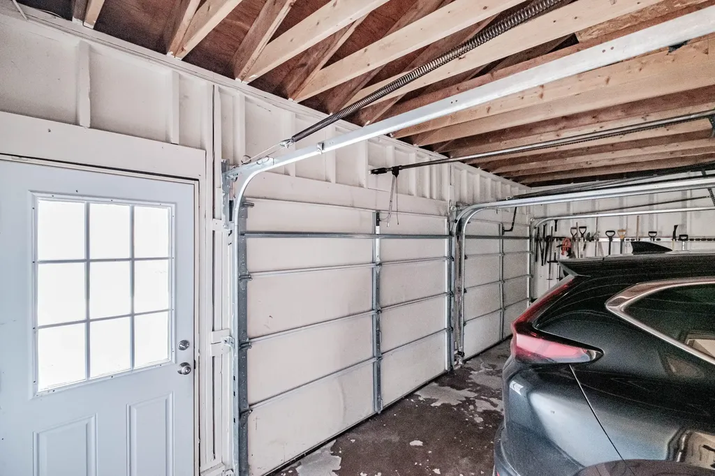 19 Crestwood Drive Westbrook ME 04092