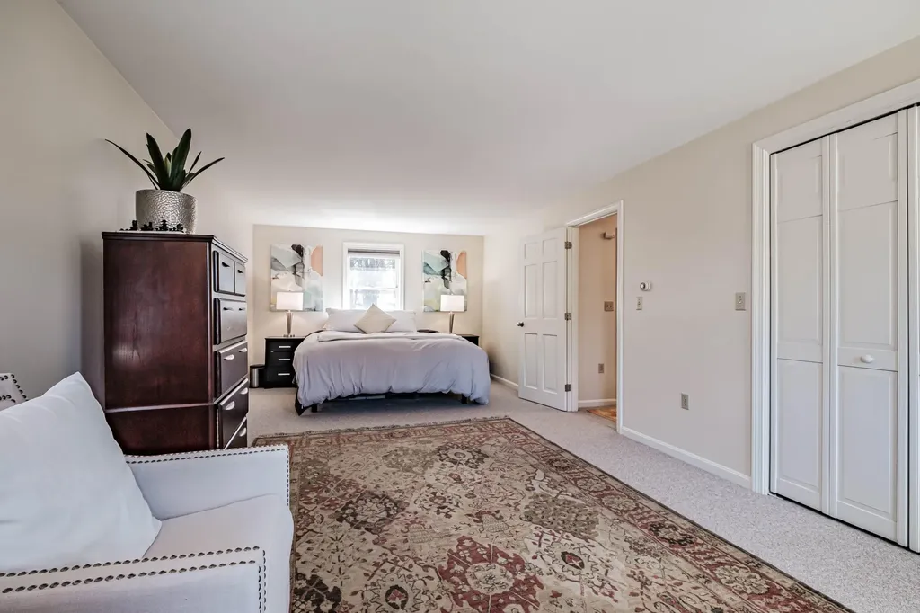 19 Crestwood Drive Westbrook ME 04092