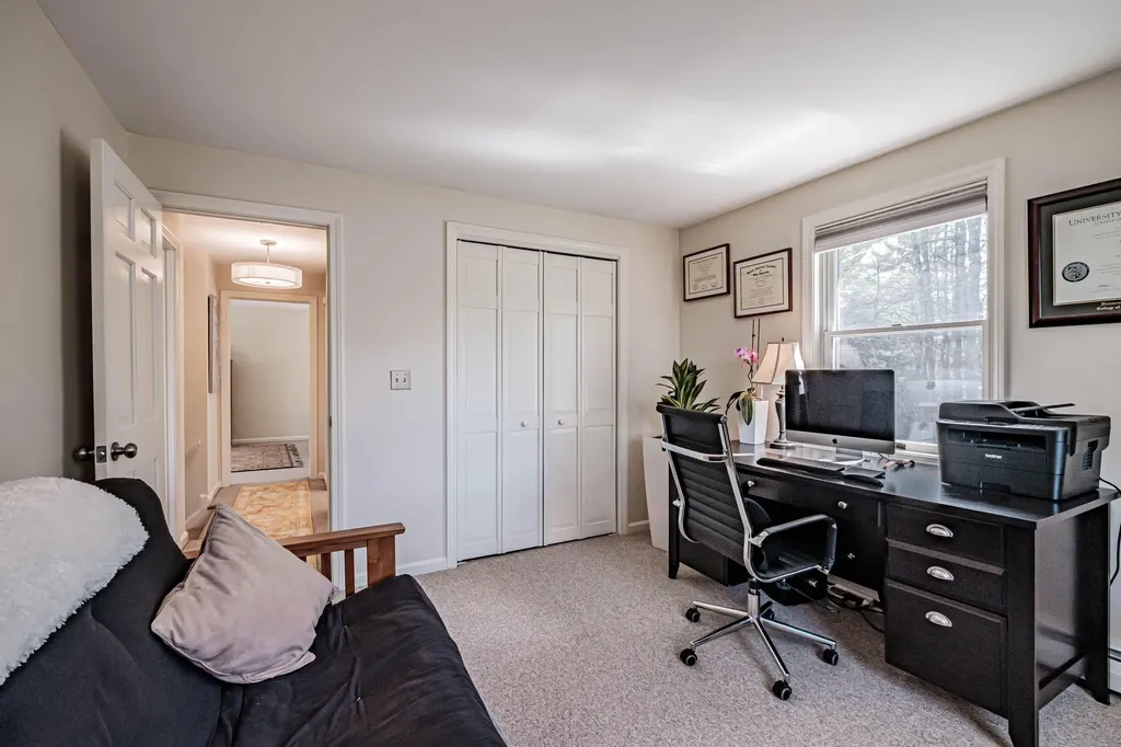 19 Crestwood Drive Westbrook ME 04092