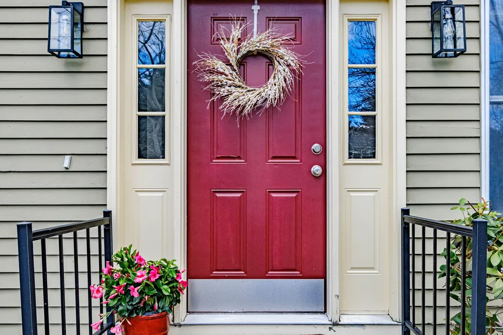 19 Crestwood Drive Westbrook ME 04092