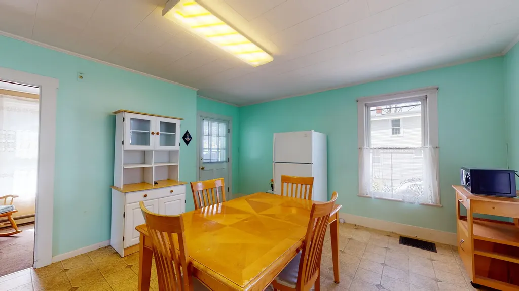 28 Mclellan Street Brunswick ME 04011