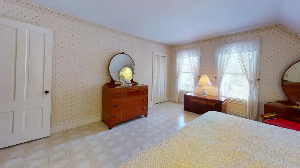 28 Mclellan Street Brunswick ME 04011