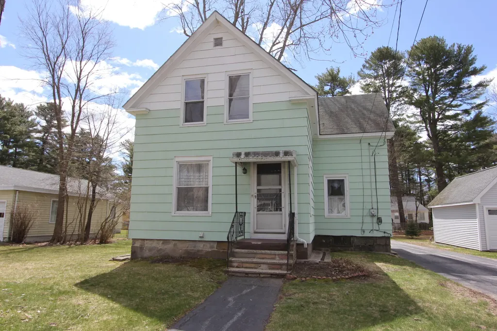 28 Mclellan Street Brunswick ME 04011